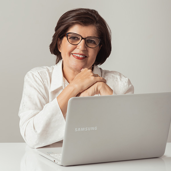 Assessora Digital,Professora,Gestão de Documentos,Gestão da Informação,Taxonomia,Docente Pós-Graduação,Mentoria Linkedin